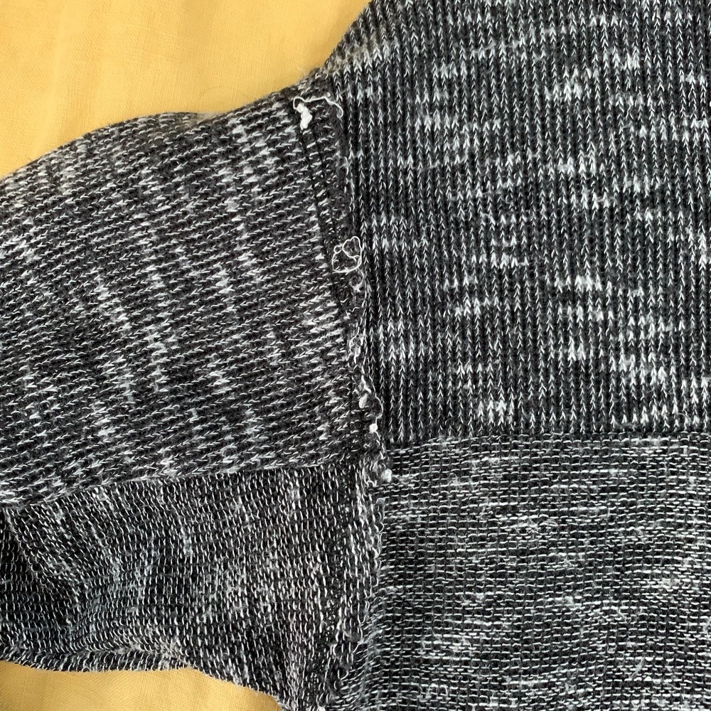Paper Crane Lightweight Sweater - Picture 4 of 4